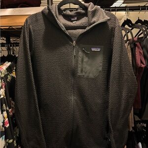 Patagonia R1